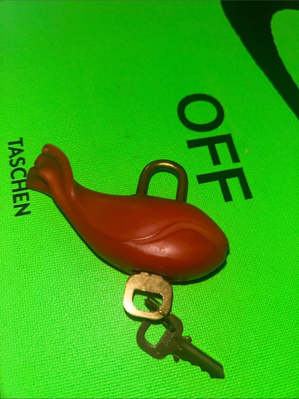 LV 1995 RARE WHALE LOCK AND KEY👀🥳🥳❌❌